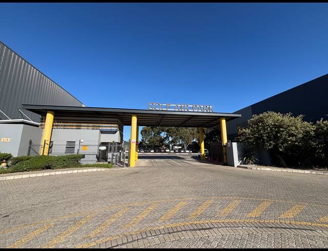 1,154M² WAREHOUSE TO LET IN AIRPORT INDUSTRIA
